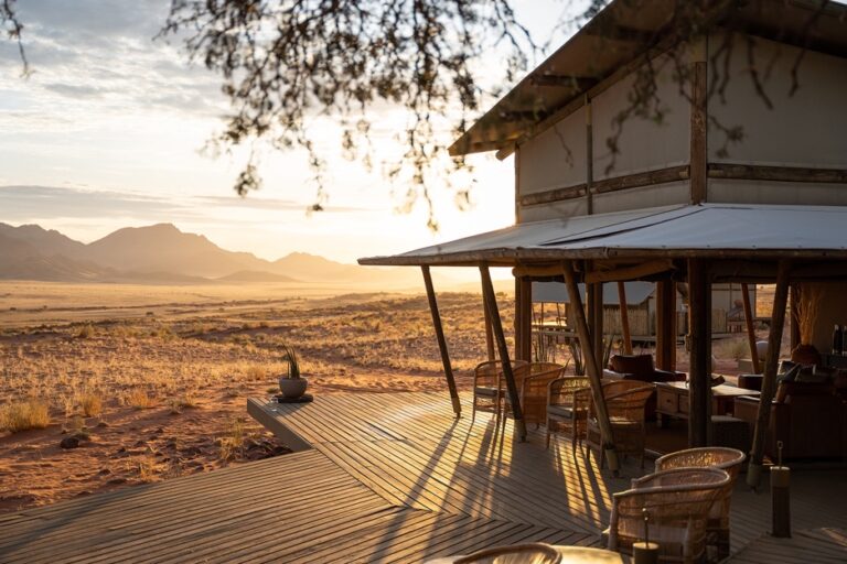 Wolwedans Namibia – lodge deck overlooking NamibRand