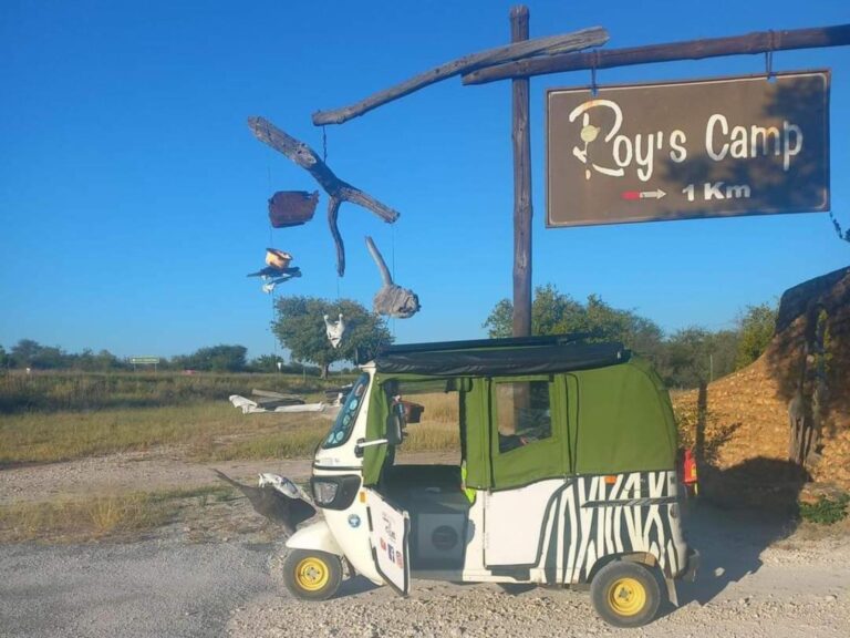 Roy's Rest Camp – roadside camp sign