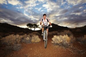 Mountain biker on an Aus trail near Eagles Nest Chalets
